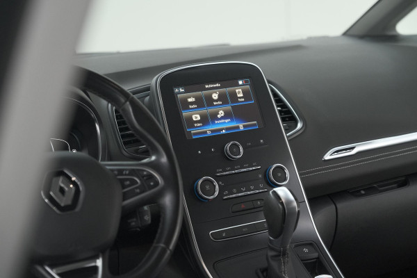 Renault Grand Scénic TCe 140 EDC Intens | 7 Zitplaatsen | Trekhaak | Camera | Dodehoekdetectie