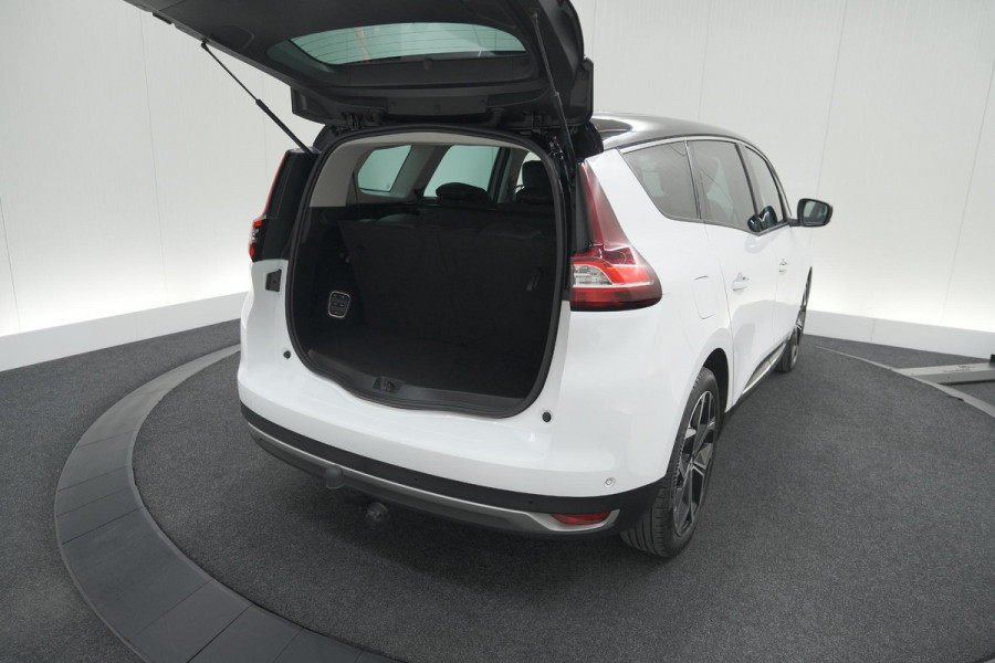 Renault Grand Scénic TCe 140 EDC Intens | 7 Zitplaatsen | Trekhaak | Camera | Dodehoekdetectie