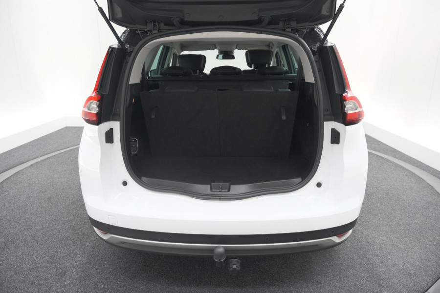 Renault Grand Scénic TCe 140 EDC Intens | 7 Zitplaatsen | Trekhaak | Camera | Dodehoekdetectie