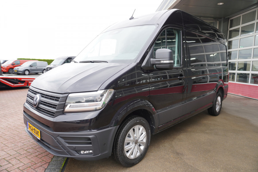 Volkswagen Crafter 30 2.0 TDI 141PK L3H3 Exclusive Automaat Climate | Adap.Cruise | Navi | Camera Volkswagen Crafter 30 2.0 TDI 141PK L3H3 Exclusive Automaat Climate | Adap.Cruise | Navi | Camera
