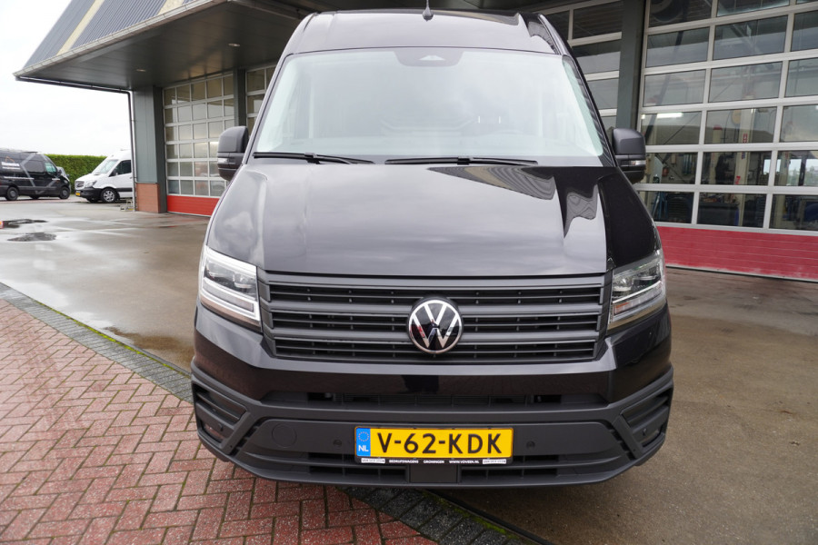 Volkswagen Crafter 30 2.0 TDI 141PK L3H3 Exclusive Automaat Climate | Adap.Cruise | Navi | Camera Volkswagen Crafter 30 2.0 TDI 141PK L3H3 Exclusive Automaat Climate | Adap.Cruise | Navi | Camera