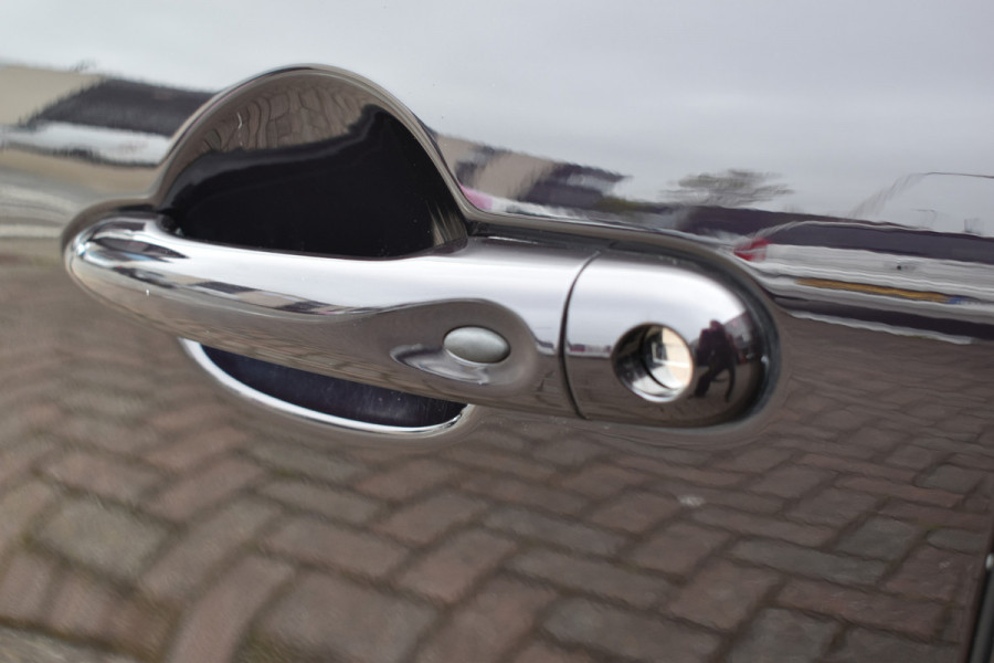 Renault Captur 1.2 TCe Initiale Paris Automaat leer Navi 13000 km Hoge instap