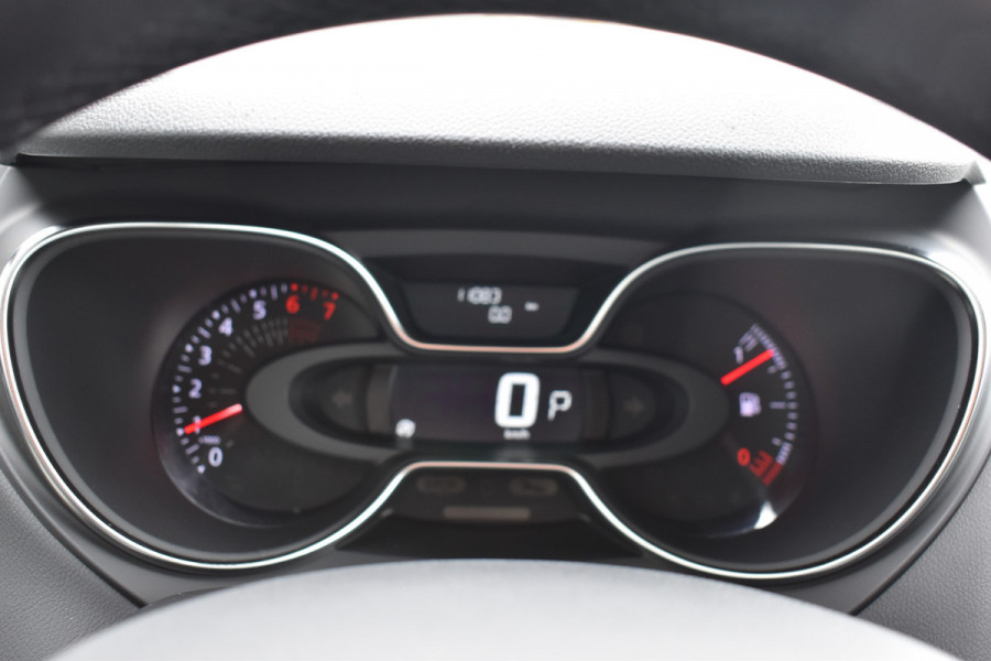 Renault Captur 1.2 TCe Initiale Paris Automaat leer Navi 13000 km Hoge instap