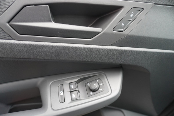 Volkswagen Caddy Cargo 2.0 TDI 123PK Style Comfort Automaat nr. V162 | Airco | Cruise | Navi | Camera