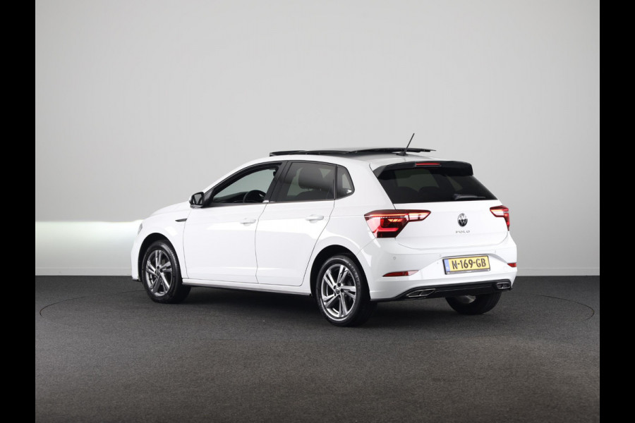 Volkswagen Polo 1.0 TSI R-Line 95PK | Automaat (DSG) | Panoramadak | Camera | Stoelverwarming Volkswagen Polo 1.0 TSI R-Line 95PK | Automaat (DSG) | Panoramadak | Camera | Stoelverwarming