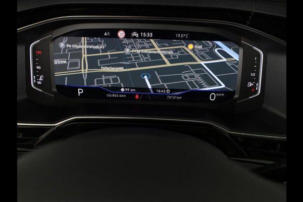 Volkswagen Polo 1.0 TSI R-Line 95PK | Automaat (DSG) | Panoramadak | Camera | Stoelverwarming Volkswagen Polo 1.0 TSI R-Line 95PK | Automaat (DSG) | Panoramadak | Camera | Stoelverwarming