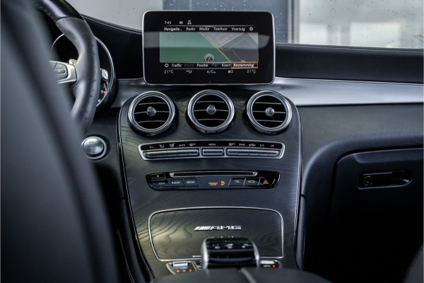 Mercedes-Benz GLC AMG GLC63 4MATIC+ - Panorama | Burmester | Luchtvering | ACC Mercedes-Benz GLC AMG GLC63 4MATIC+ - Panorama | Burmester | Luchtvering | ACC