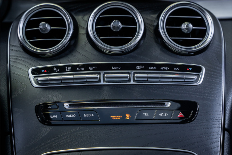 Mercedes-Benz GLC AMG GLC63 4MATIC+ - Panorama | Burmester | Luchtvering | ACC Mercedes-Benz GLC AMG GLC63 4MATIC+ - Panorama | Burmester | Luchtvering | ACC