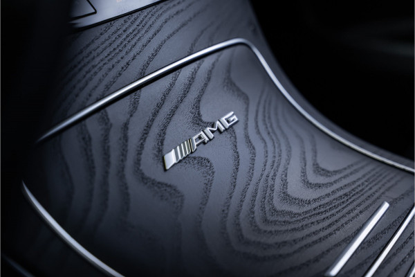 Mercedes-Benz GLC AMG GLC63 4MATIC+ - Panorama | Burmester | Luchtvering | ACC Mercedes-Benz GLC AMG GLC63 4MATIC+ - Panorama | Burmester | Luchtvering | ACC