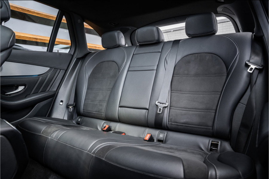 Mercedes-Benz GLC AMG GLC63 4MATIC+ - Panorama | Burmester | Luchtvering | ACC Mercedes-Benz GLC AMG GLC63 4MATIC+ - Panorama | Burmester | Luchtvering | ACC