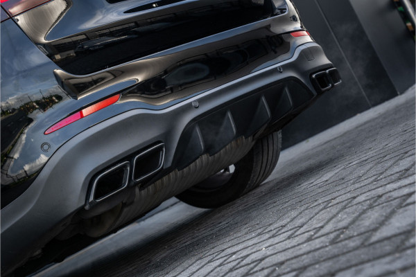 Mercedes-Benz GLC AMG GLC63 4MATIC+ - Panorama | Burmester | Luchtvering | ACC Mercedes-Benz GLC AMG GLC63 4MATIC+ - Panorama | Burmester | Luchtvering | ACC