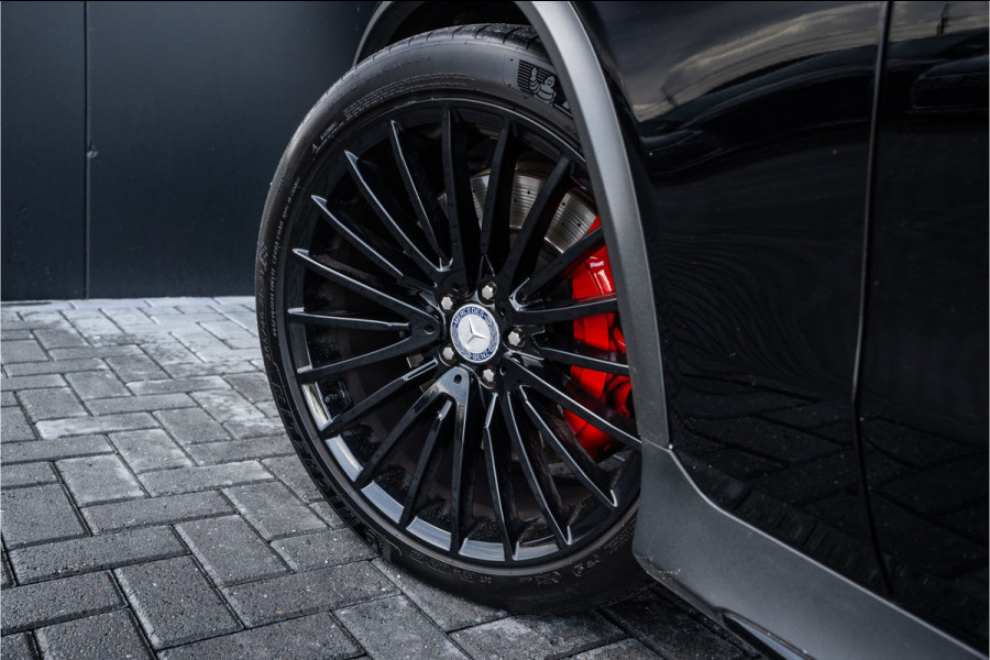 Mercedes-Benz GLC AMG GLC63 4MATIC+ - Panorama | Burmester | Luchtvering | ACC Mercedes-Benz GLC AMG GLC63 4MATIC+ - Panorama | Burmester | Luchtvering | ACC