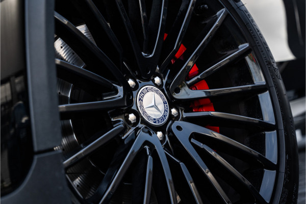 Mercedes-Benz GLC AMG GLC63 4MATIC+ - Panorama | Burmester | Luchtvering | ACC Mercedes-Benz GLC AMG GLC63 4MATIC+ - Panorama | Burmester | Luchtvering | ACC