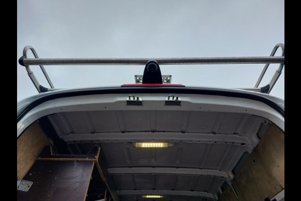 Mercedes-Benz Sprinter 316 2.2 CDI L2H2 | Camera | Imperiaal | Trekhaak Mercedes-Benz Sprinter 316 2.2 CDI L2H2 | Camera | Imperiaal | Trekhaak