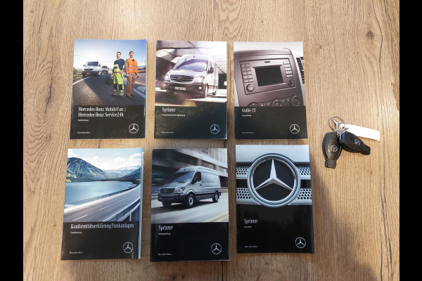 Mercedes-Benz Sprinter 316 2.2 CDI L2H2 | Camera | Imperiaal | Trekhaak Mercedes-Benz Sprinter 316 2.2 CDI L2H2 | Camera | Imperiaal | Trekhaak