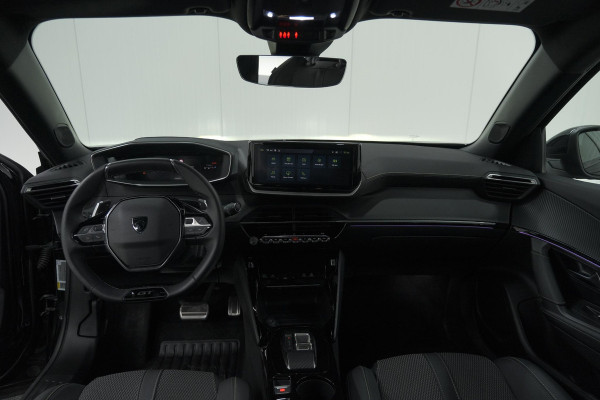 Peugeot 2008 PureTech 130 EAT8 GT | Camera | Apple Carplay | Parkeersensoren | 3D Display | Draadloos Telefoon Oplader
