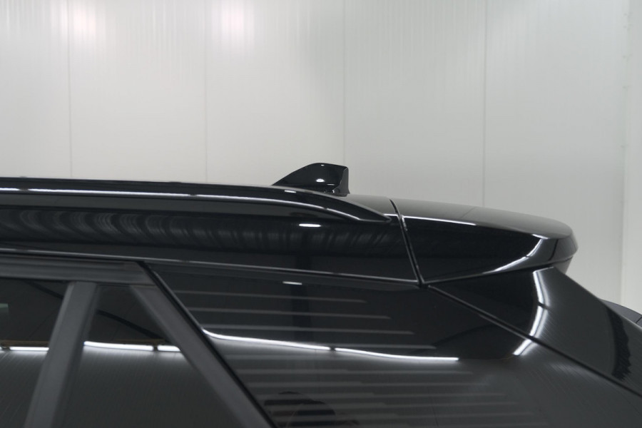 Peugeot 2008 PureTech 130 EAT8 GT | Camera | Apple Carplay | Parkeersensoren | 3D Display | Draadloos Telefoon Oplader