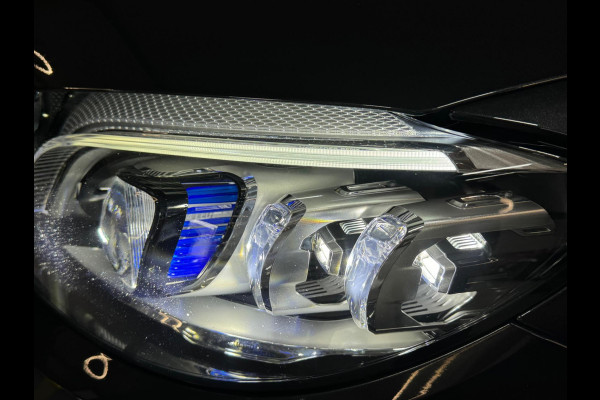 Mercedes-Benz C-Klasse 200 Business Solution AMG Garantie NAP Pano Camera PDC Cruise Digitale Cockpit Sfeer Clima Navi Rijklaar Mercedes-Benz C-Klasse 200 Business Solution AMG Garantie NAP Pano Camera PDC Cruise Digitale Cockpit Sfeer Clima Navi Rijklaar