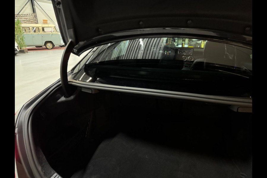 Mercedes-Benz C-Klasse 200 Business Solution AMG Garantie NAP Pano Camera PDC Cruise Digitale Cockpit Sfeer Clima Navi Rijklaar Mercedes-Benz C-Klasse 200 Business Solution AMG Garantie NAP Pano Camera PDC Cruise Digitale Cockpit Sfeer Clima Navi Rijklaar