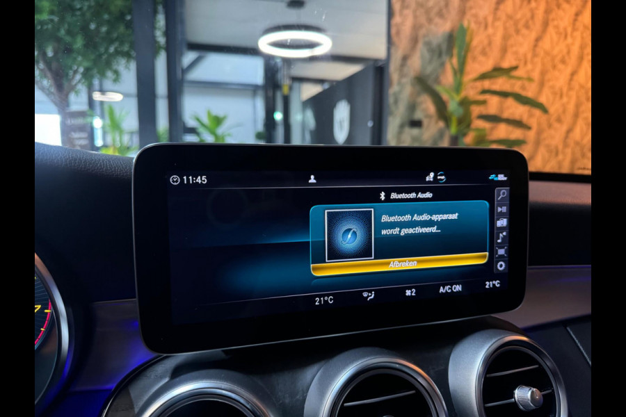 Mercedes-Benz C-Klasse 200 Business Solution AMG Garantie NAP Pano Camera PDC Cruise Digitale Cockpit Sfeer Clima Navi Rijklaar Mercedes-Benz C-Klasse 200 Business Solution AMG Garantie NAP Pano Camera PDC Cruise Digitale Cockpit Sfeer Clima Navi Rijklaar