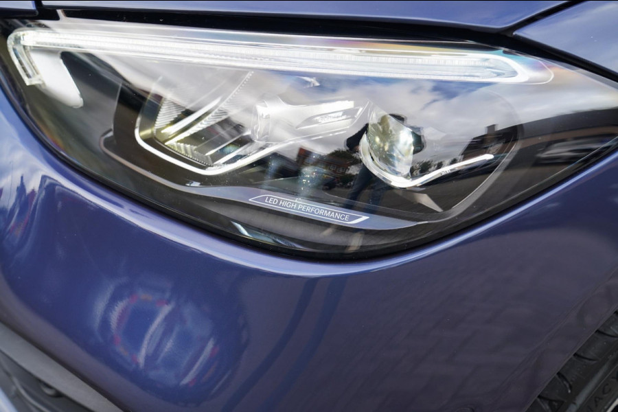 Mercedes-Benz C-Klasse 300 e star Edition AMG Line Plus | Panorama | Carbon | Camera | LED koplampen | Memory | sfeerverlichting