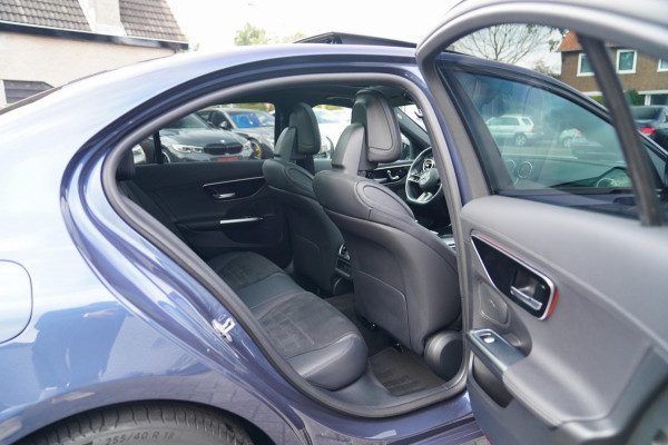 Mercedes-Benz C-Klasse 300 e star Edition AMG Line Plus | Panorama | Carbon | Camera | LED koplampen | Memory | sfeerverlichting