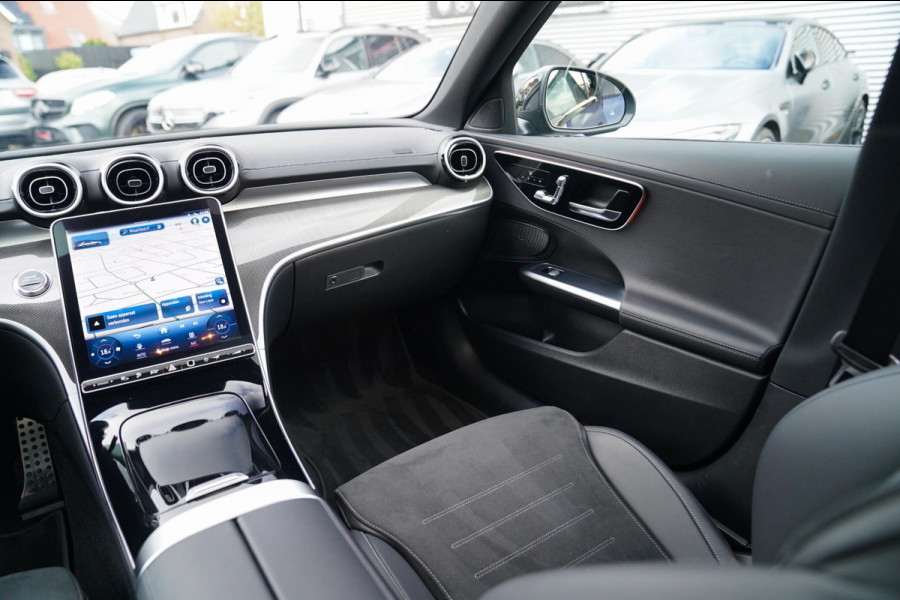 Mercedes-Benz C-Klasse 300 e star Edition AMG Line Plus | Panorama | Carbon | Camera | LED koplampen | Memory | sfeerverlichting