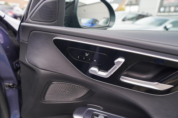 Mercedes-Benz C-Klasse 300 e star Edition AMG Line Plus | Panorama | Carbon | Camera | LED koplampen | Memory | sfeerverlichting