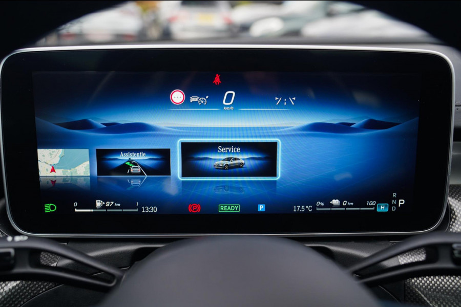 Mercedes-Benz C-Klasse 300 e star Edition AMG Line Plus | Panorama | Carbon | Camera | LED koplampen | Memory | sfeerverlichting