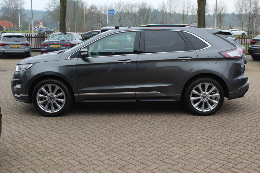 Ford Edge 2.0 TDCI Vignale / Trekhaak / Panoramadak / Camera / Leder / 20'' / Keyless / Apple CarPlay / DAB / Stoelverwarming / Stuurverwarming / Cruise Control Ford Edge 2.0 TDCI Vignale / Trekhaak / Panoramadak / Camera / Leder / 20'' / Keyless / Apple CarPlay / DAB / Stoelverwarming / Stuurverwarming / Cruise Control