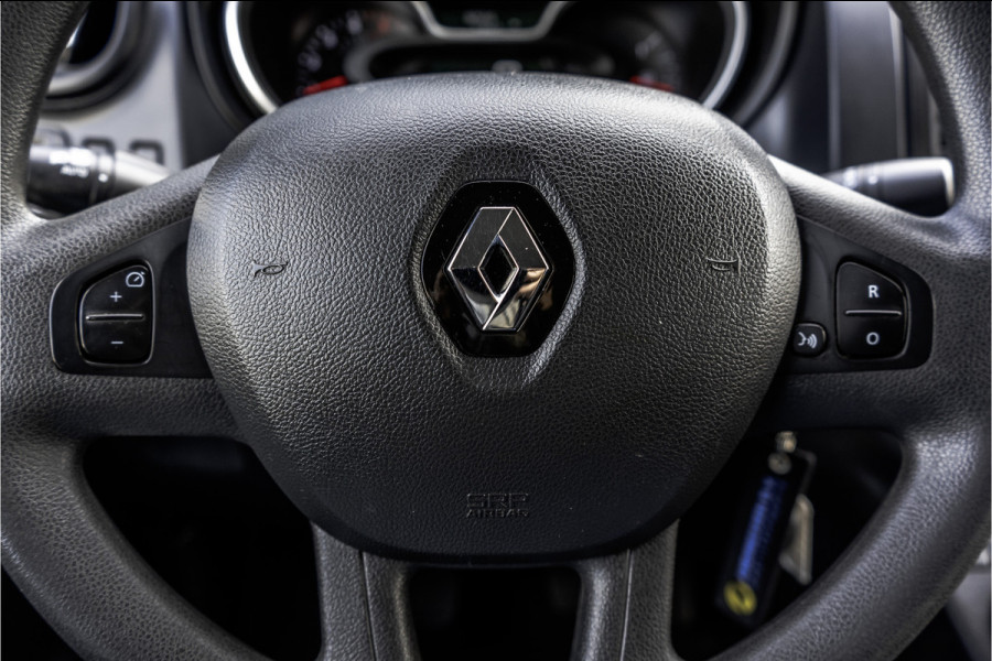 Renault Trafic **2.0 dCi L2H1 | 120 PK | Euro 6 | 5-Persoons | Cruise | Airco | DC** Renault Trafic **2.0 dCi L2H1 | 120 PK | Euro 6 | 5-Persoons | Cruise | Airco | DC**