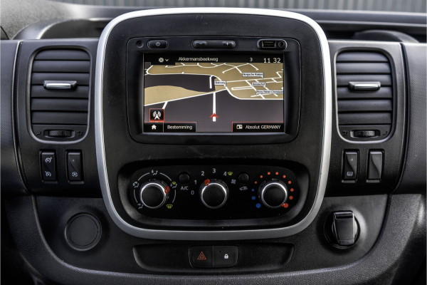 Renault Trafic **2.0 dCi L2H1 | 120 PK | Euro 6 | 5-Persoons | Cruise | Airco | DC** Renault Trafic **2.0 dCi L2H1 | 120 PK | Euro 6 | 5-Persoons | Cruise | Airco | DC**