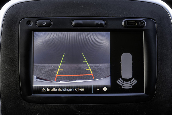 Renault Trafic **2.0 dCi L2H1 | 120 PK | Euro 6 | 5-Persoons | Cruise | Airco | DC** Renault Trafic **2.0 dCi L2H1 | 120 PK | Euro 6 | 5-Persoons | Cruise | Airco | DC**