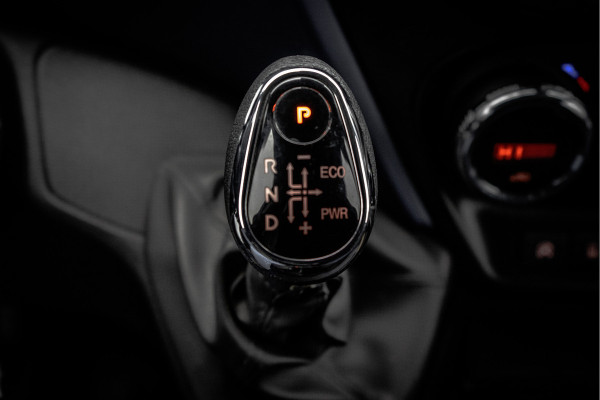 Iveco Daily **35S14V 2.3 L2H2 | Automaat | Euro 6 | Cruise | Climate | 3500 KG Trekgewicht | Trekhaak** Iveco Daily **35S14V 2.3 L2H2 | Automaat | Euro 6 | Cruise | Climate | 3500 KG Trekgewicht | Trekhaak**