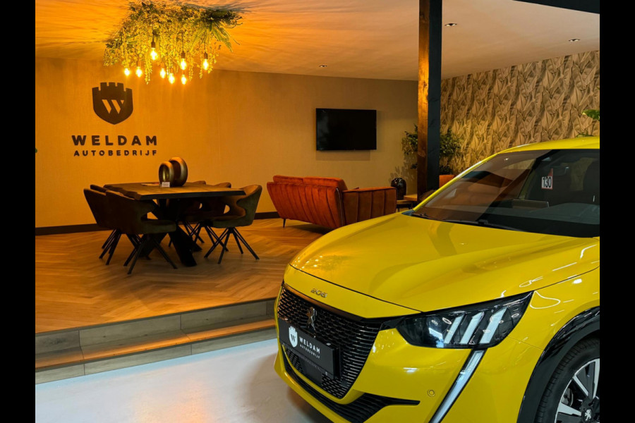 Peugeot 208 1.2 PureTech GT-Line Sport 131PK Garantie Carplay Sfeer LED Camera Cruise Clima Navi Rijklaar Peugeot 208 1.2 PureTech GT-Line Sport 131PK Garantie Carplay Sfeer LED Camera Cruise Clima Navi Rijklaar