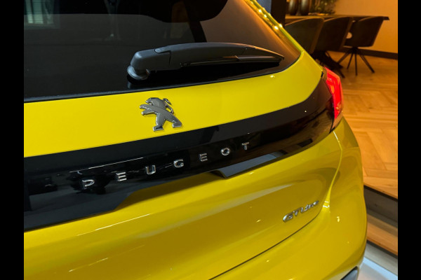 Peugeot 208 1.2 PureTech GT-Line Sport 131PK Garantie Carplay Sfeer LED Camera Cruise Clima Navi Rijklaar Peugeot 208 1.2 PureTech GT-Line Sport 131PK Garantie Carplay Sfeer LED Camera Cruise Clima Navi Rijklaar