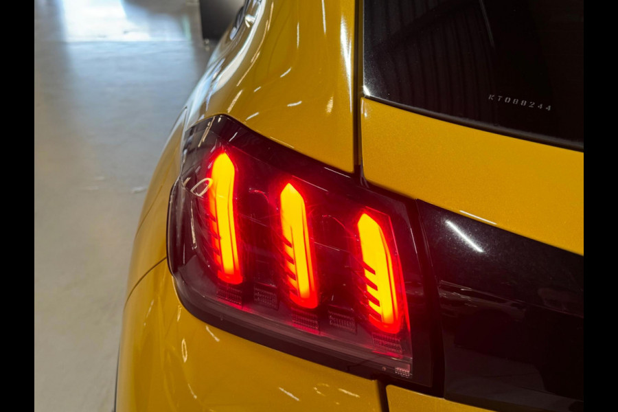 Peugeot 208 1.2 PureTech GT-Line Sport 131PK Garantie Carplay Sfeer LED Camera Cruise Clima Navi Rijklaar Peugeot 208 1.2 PureTech GT-Line Sport 131PK Garantie Carplay Sfeer LED Camera Cruise Clima Navi Rijklaar