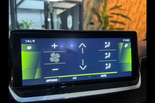 Peugeot 208 1.2 PureTech GT-Line Sport 131PK Garantie Carplay Sfeer LED Camera Cruise Clima Navi Rijklaar Peugeot 208 1.2 PureTech GT-Line Sport 131PK Garantie Carplay Sfeer LED Camera Cruise Clima Navi Rijklaar