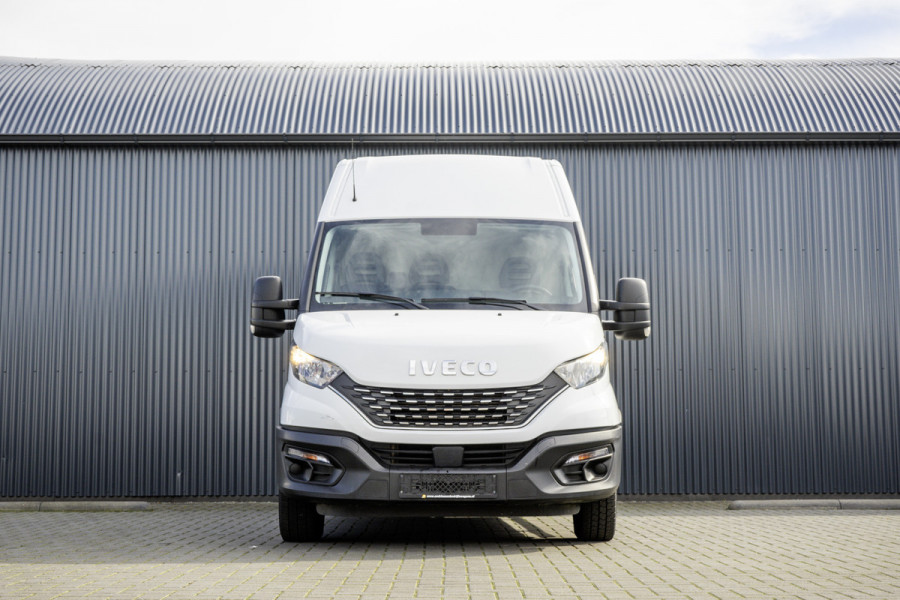 Iveco Daily **35S14V 2.3 L2H2 | Automaat | Euro 6 | Cruise | Climate | 3500 KG Trekgewicht | Trekhaak** Iveco Daily **35S14V 2.3 L2H2 | Automaat | Euro 6 | Cruise | Climate | 3500 KG Trekgewicht | Trekhaak**