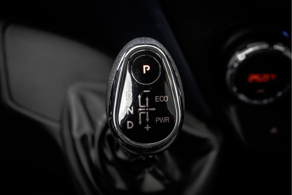 Iveco Daily **35S14V 2.3 L2H2 | Automaat | Euro 6 | Cruise | Climate | 3500 KG Trekgewicht | Trekhaak** Iveco Daily **35S14V 2.3 L2H2 | Automaat | Euro 6 | Cruise | Climate | 3500 KG Trekgewicht | Trekhaak**