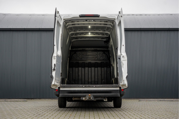 Iveco Daily **35S14V 2.3 L2H2 | 136 PK | Cruise | Airco | 3500 KG Trekgewicht** Iveco Daily **35S14V 2.3 L2H2 | 136 PK | Cruise | Airco | 3500 KG Trekgewicht**