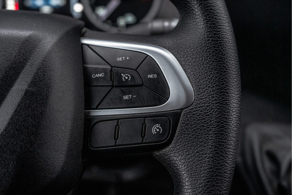 Iveco Daily **35S14V 2.3 L2H2 | 136 PK | Cruise | Airco | 3500 KG Trekgewicht** Iveco Daily **35S14V 2.3 L2H2 | 136 PK | Cruise | Airco | 3500 KG Trekgewicht**