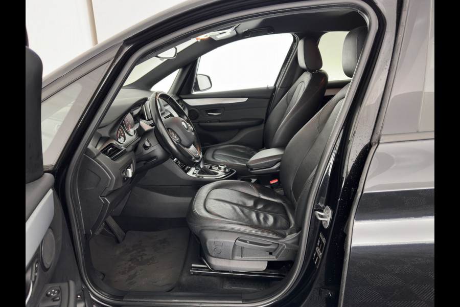 BMW 2 Serie Active Tourer 225xe iPerformance Executive Aut. *LUXURY-LEATHER | FULL-LED | NAVI-FULLMAP | PRIVACY-GLASS | ECC | PDC | CRUISE | 17''ALU*