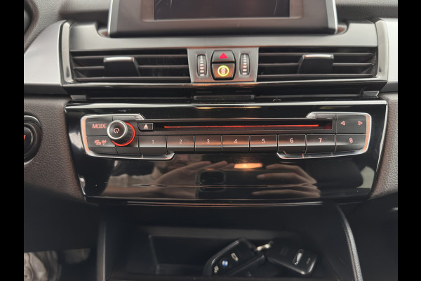 BMW 2 Serie Active Tourer 225xe iPerformance Executive Aut. *LUXURY-LEATHER | FULL-LED | NAVI-FULLMAP | PRIVACY-GLASS | ECC | PDC | CRUISE | 17''ALU*