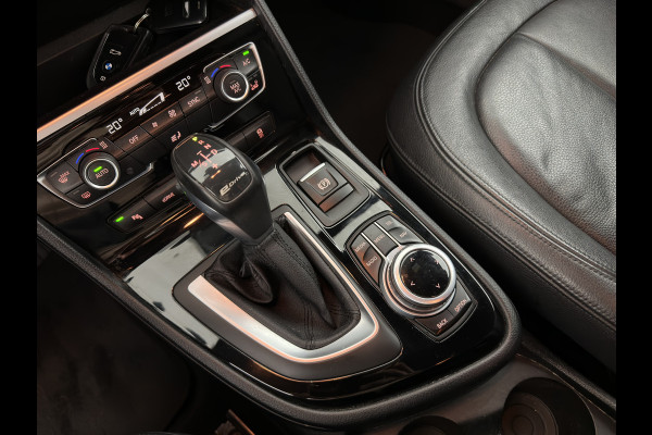 BMW 2 Serie Active Tourer 225xe iPerformance Executive Aut. *LUXURY-LEATHER | FULL-LED | NAVI-FULLMAP | PRIVACY-GLASS | ECC | PDC | CRUISE | 17''ALU*