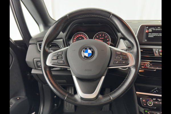 BMW 2 Serie Active Tourer 225xe iPerformance Executive Aut. *LUXURY-LEATHER | FULL-LED | NAVI-FULLMAP | PRIVACY-GLASS | ECC | PDC | CRUISE | 17''ALU*