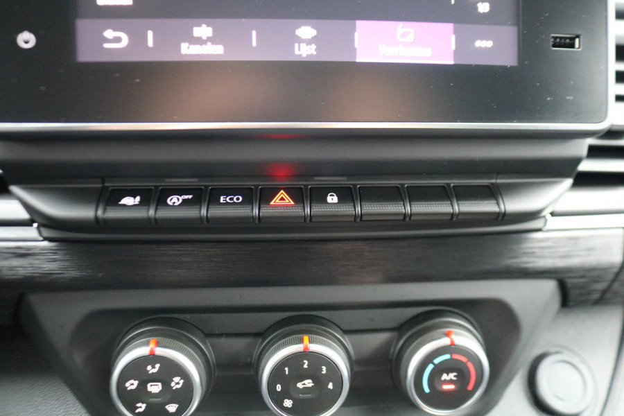 Nissan Primastar 2.0 dCi 130pk L2 H1 Airco Navigatie Camera Trekhaak