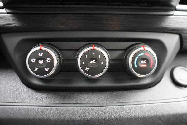 Nissan Primastar 2.0 dCi 130pk L2 H1 Airco Navigatie Camera Trekhaak