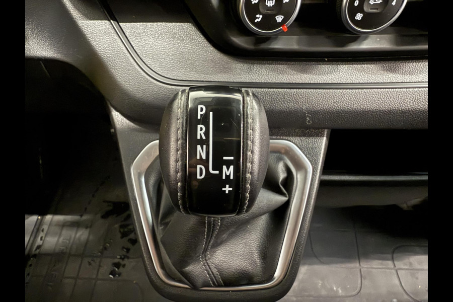 Renault Trafic 2.0 Blue dCi 150PK T30 L2H1 Advance Automaat Airco Bluetooth Camera Cruise PDC Trekhaak Renault Trafic 2.0 Blue dCi 150PK T30 L2H1 Advance Automaat Airco Bluetooth Camera Cruise PDC Trekhaak