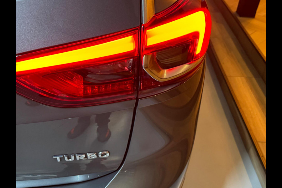 Opel Insignia Sports Tourer 1.5 Turbo Business Executive OPC Line NAP Garantie Trekhaak Camera StuurVW PDC Cruise Navi Rijklaar Opel Insignia Sports Tourer 1.5 Turbo Business Executive OPC Line NAP Garantie Trekhaak Camera StuurVW PDC Cruise Navi Rijklaar